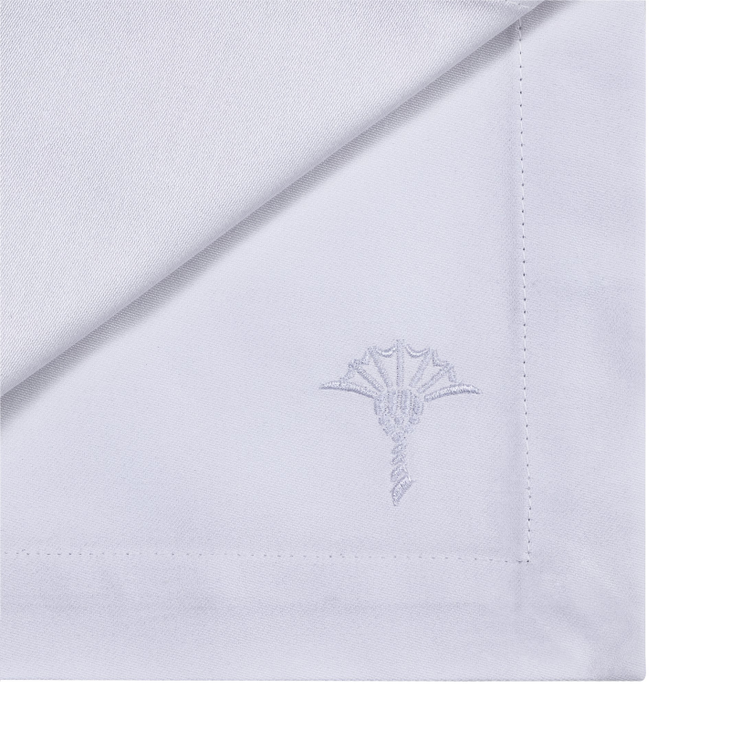 JOOP! Bieżnik Stitch Cornflower biały 50x160 JOOP! Bieżnik Stitch Cornflower biały 50x160