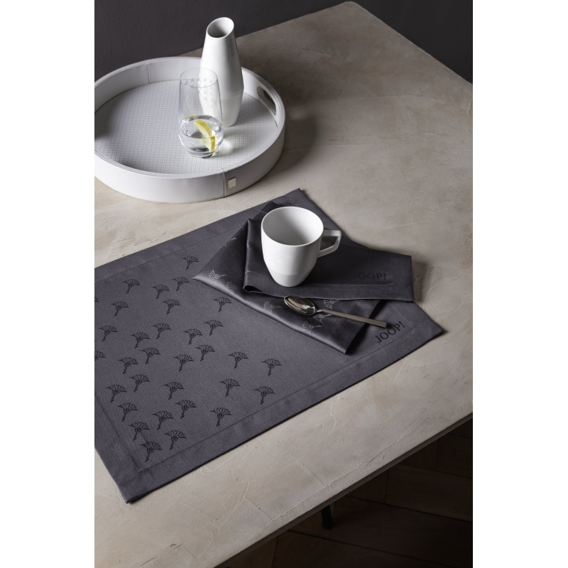 JOOP! Bieżnik Faded Cornflower graphit 50x160 JOOP! Bieżnik Faded Cornflower graphit 50x160