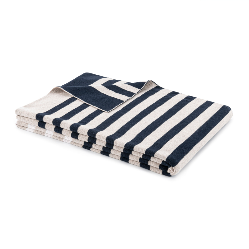Pled dzianinowy Tommy Hilfiger Brighton TW06599 Pled dzianinowy Tommy Hilfiger Brighton TW06599