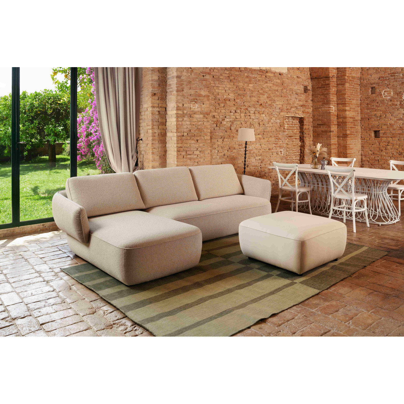 Narożnik Nicoletti Moon - komfort w blasku nowoczesności | JMB Design