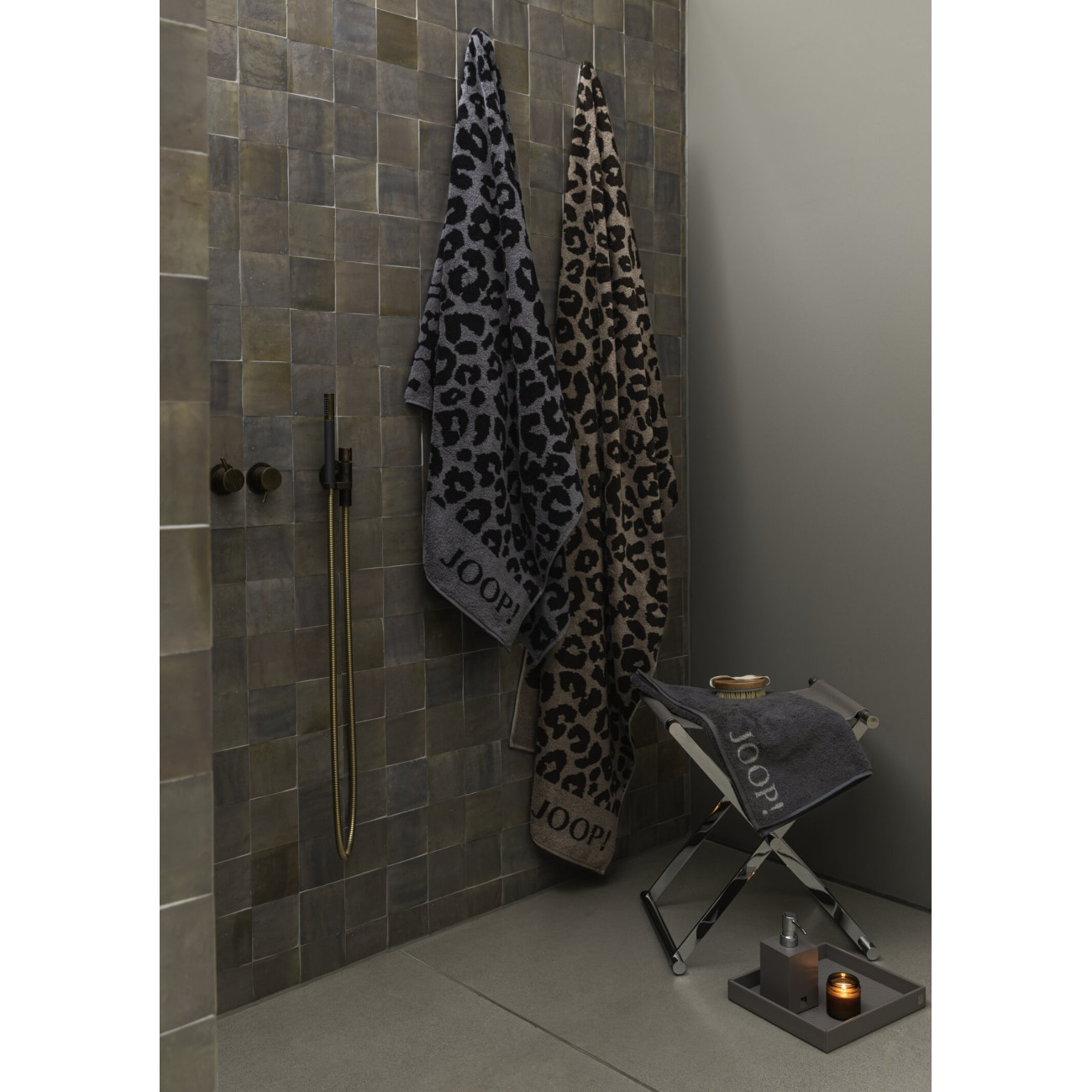 Ręcznik JOOP! Leo Mocca 80x200 cm 1703/39