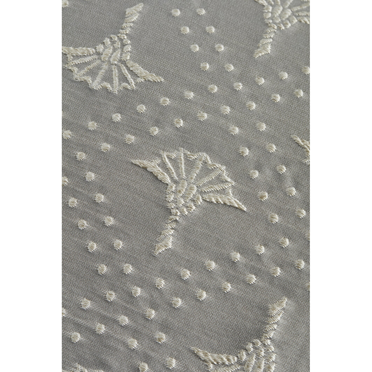 Poduszka JOOP! CORNFLOWER CHARM Silber 40x60 cm 71274/010