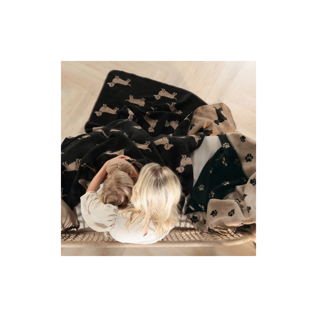 Pled Cawö We Love Dogs – miękkość i urok w każdym detalu | JMB Design