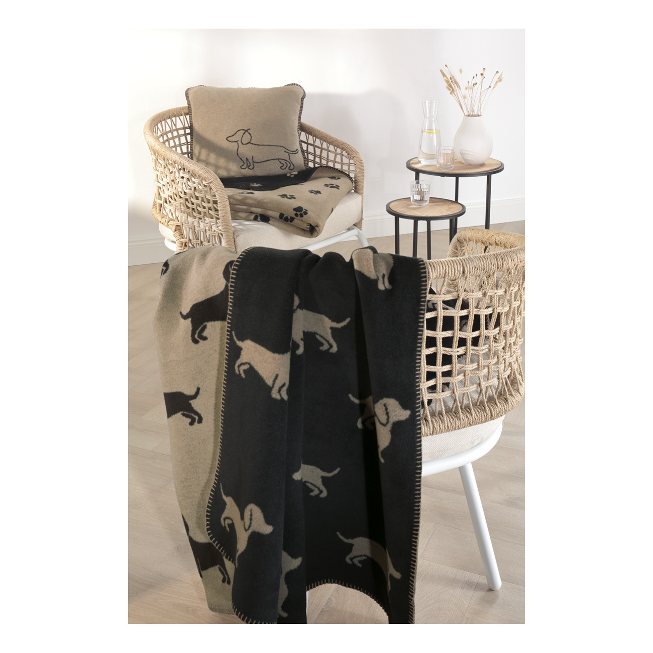 Pled CAWÖ We Love Dogs w jamniki czarno-beżowy | JMB Design