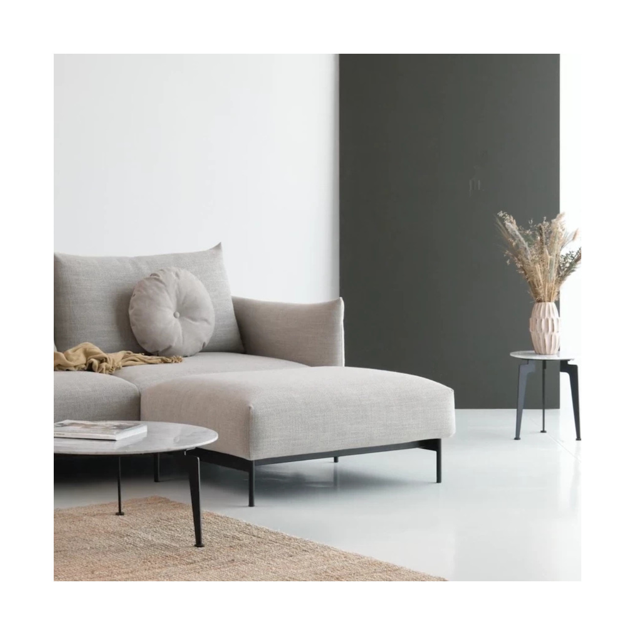 Puf Malloy - elegancki i funkcjonalny dodatek do sofy | JMB Design Puf Malloy - elegancki i funkcjonalny dodatek do sofy | JMB Design