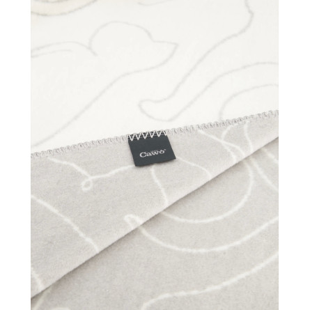 Cawö CUTE CATS – biało-szary pled z kocim wzorem | JMB Design