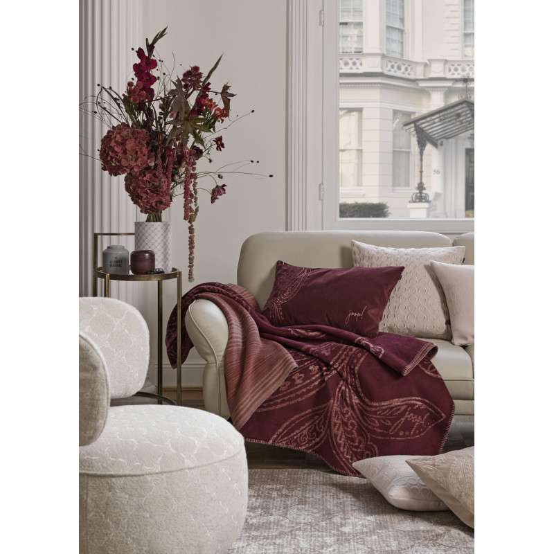 Poduszka JOOP! Signature Rose - subtelny luksus w różu | JMB Design Poduszka JOOP! Signature Rose - subtelny luksus w różu | JMB Design