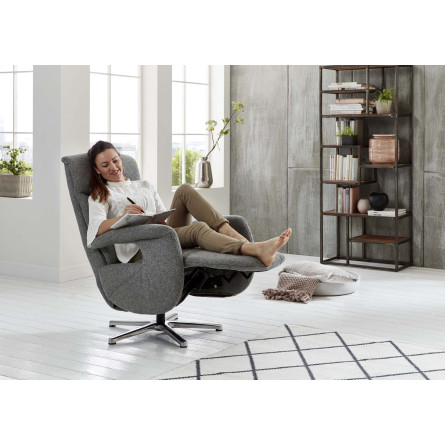 Fotel Polipol Only - personalizowany i funkcjonalny | JMB Design
